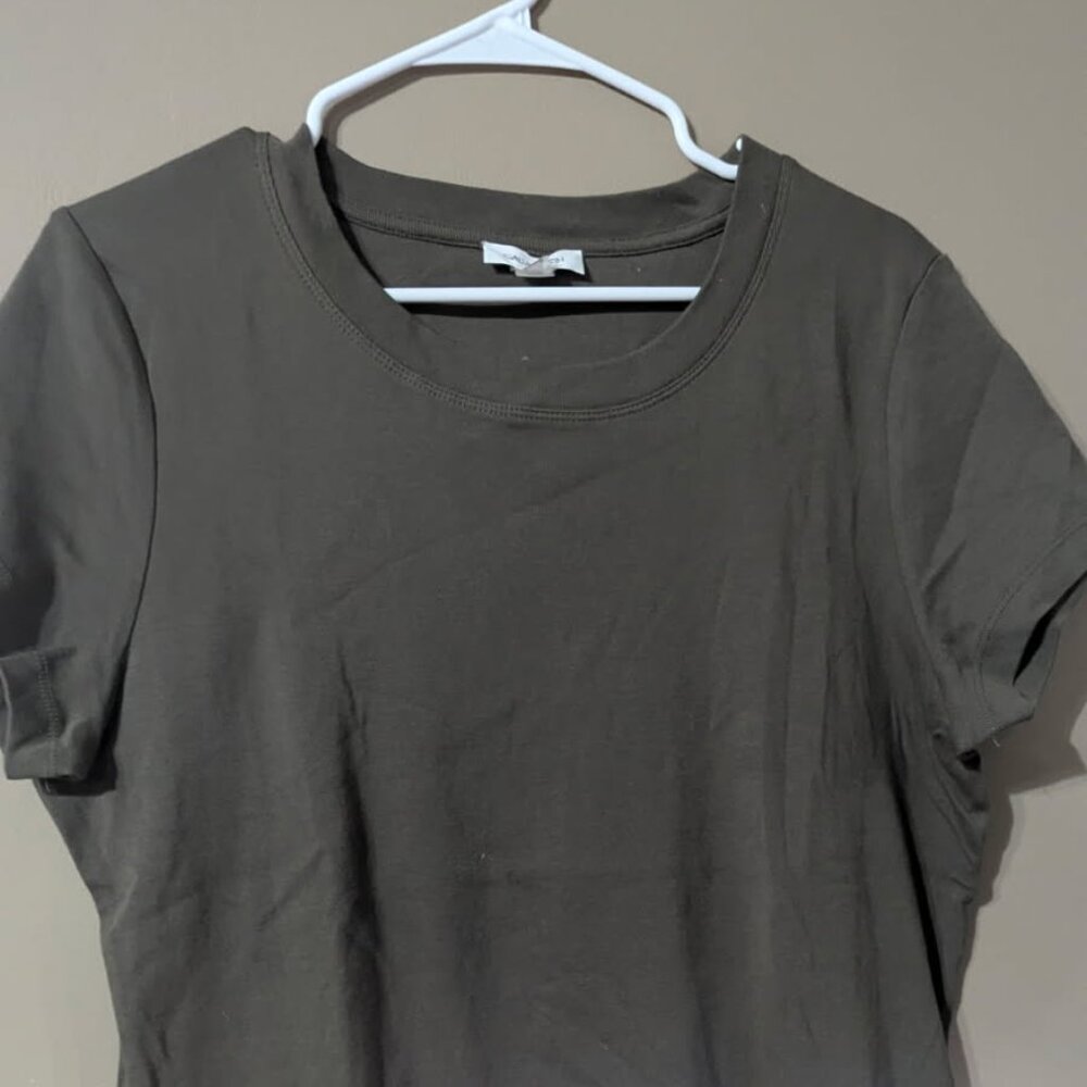 Calvin Klein olive green tee XL